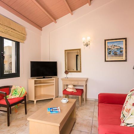 Pilot'S Villas Luxury Suites Hersonissos  Ngoại thất bức ảnh