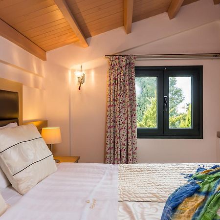 Pilot'S Villas Luxury Suites Hersonissos  Ngoại thất bức ảnh