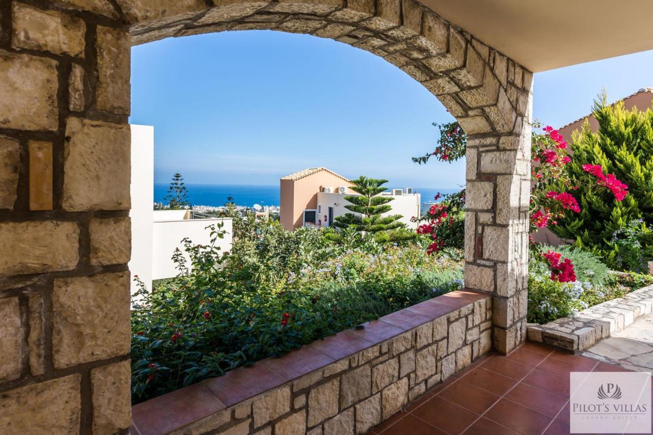 Pilot'S Villas Luxury Suites Hersonissos  Ngoại thất bức ảnh