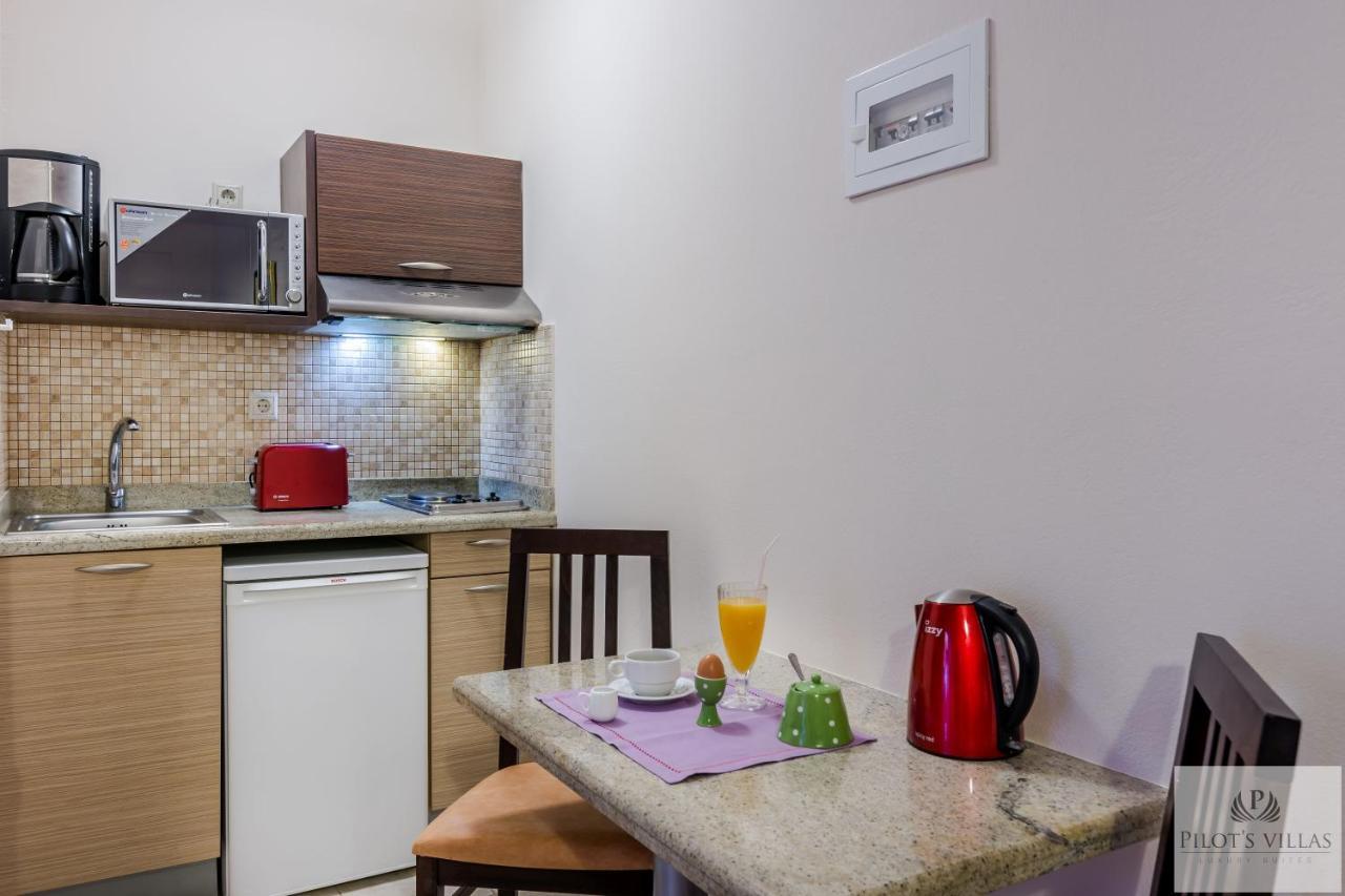 Pilot'S Villas Luxury Suites Hersonissos  Ngoại thất bức ảnh