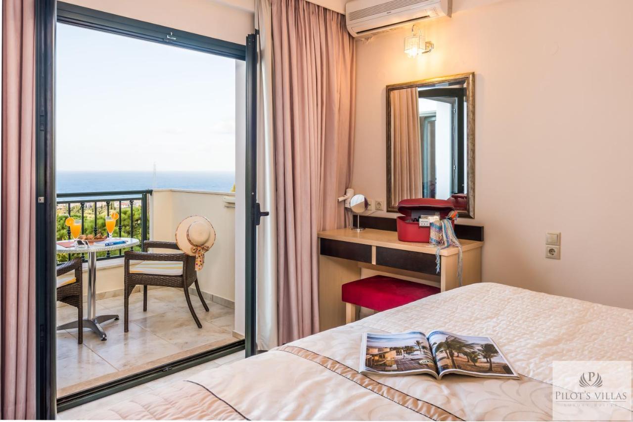 Pilot'S Villas Luxury Suites Hersonissos  Ngoại thất bức ảnh