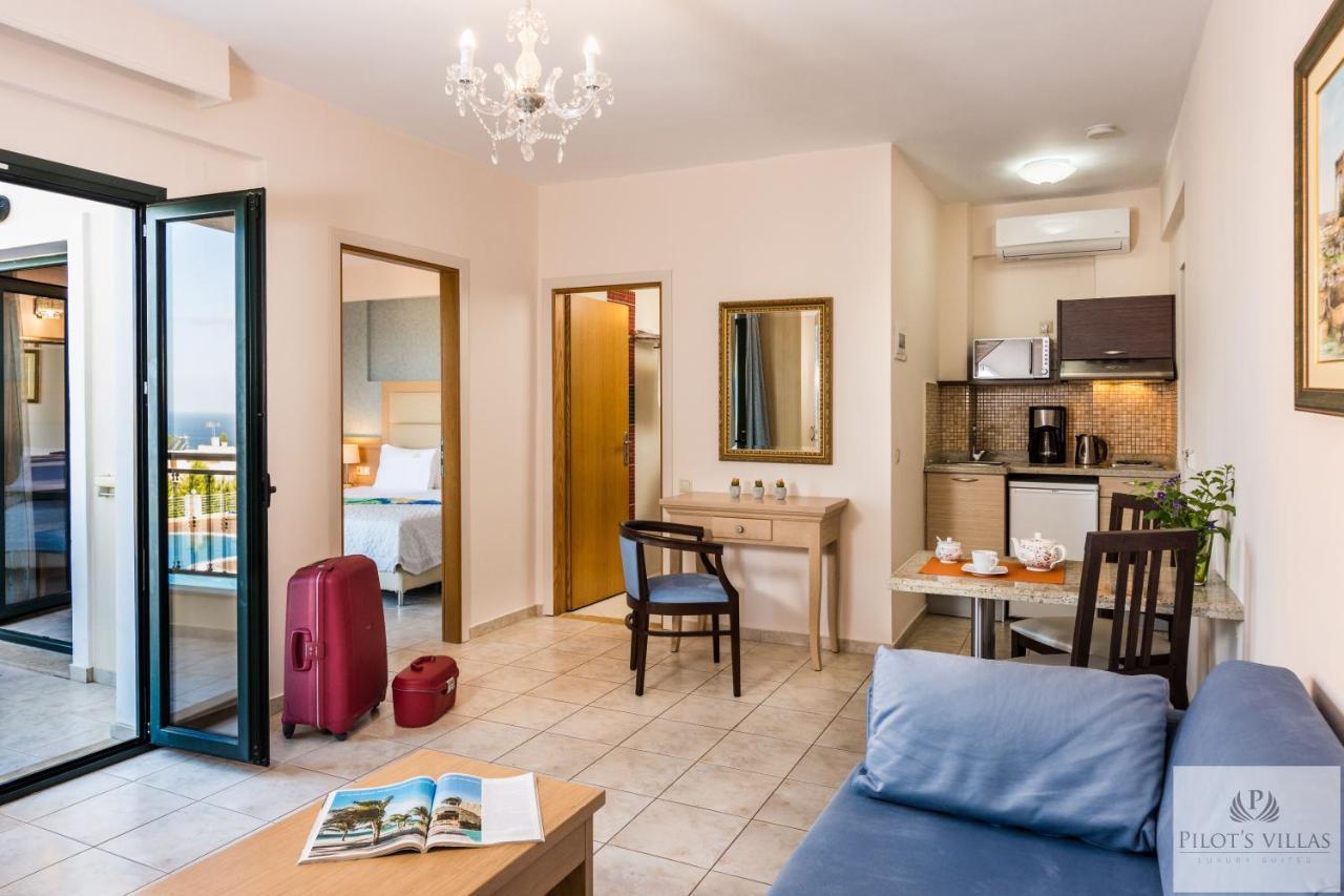 Pilot'S Villas Luxury Suites Hersonissos  Ngoại thất bức ảnh