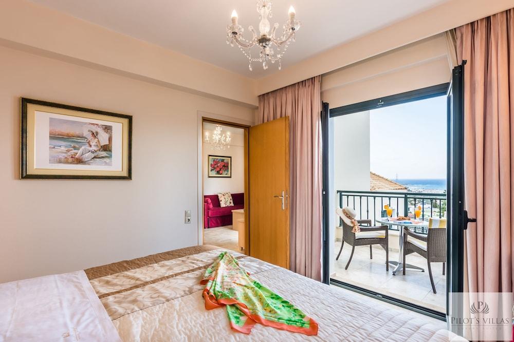 Pilot'S Villas Luxury Suites Hersonissos  Ngoại thất bức ảnh
